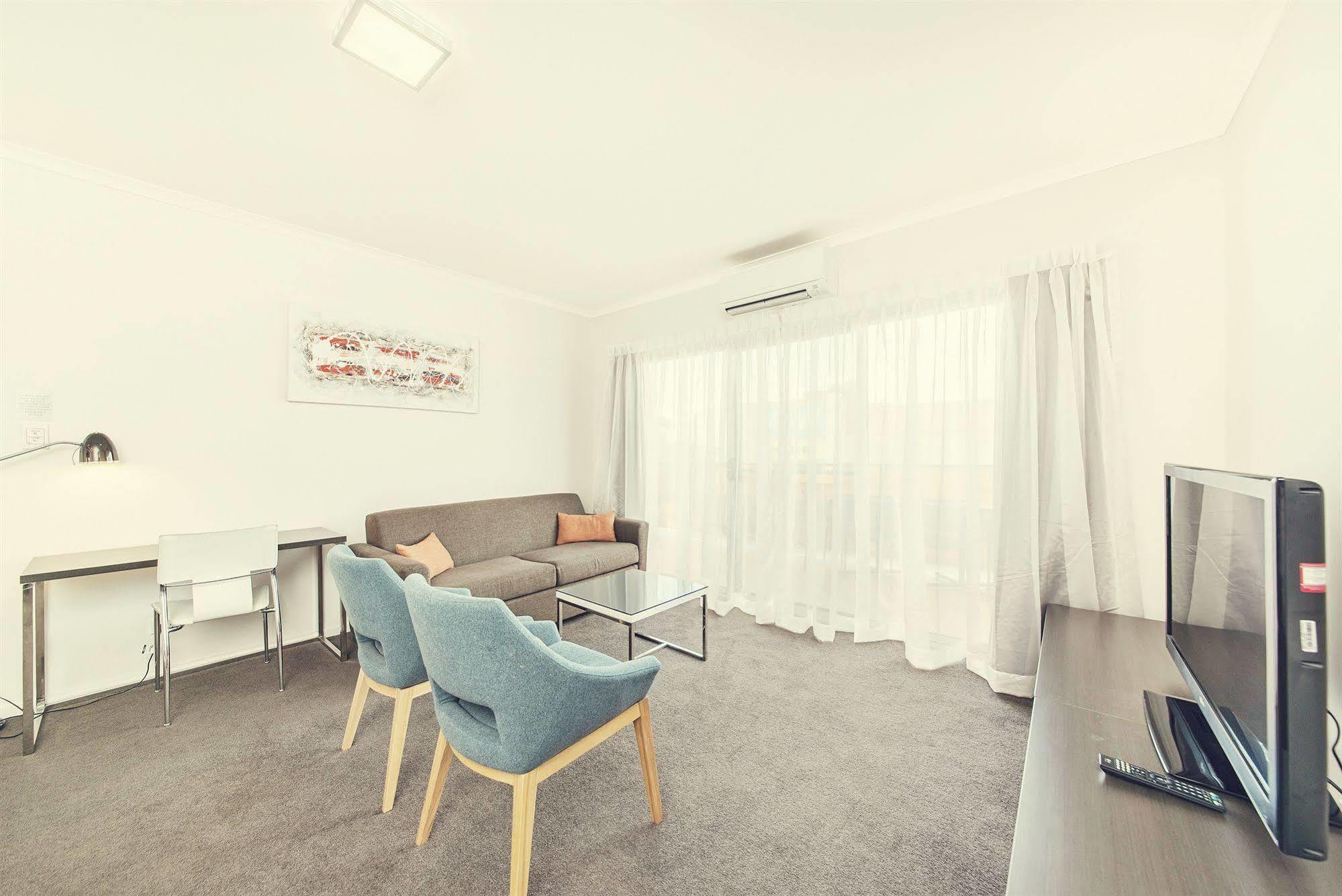 อะโบเด ทัคเกรานอง Aparthotel แคนเบอร์รา ภายนอก รูปภาพ